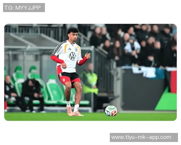 多家欧洲豪门争抢22岁德国后卫布朗皇马阿森纳曼城米兰均在列 多家欧洲豪门争抢22岁德国后卫布朗皇马阿森纳曼城米兰均在列