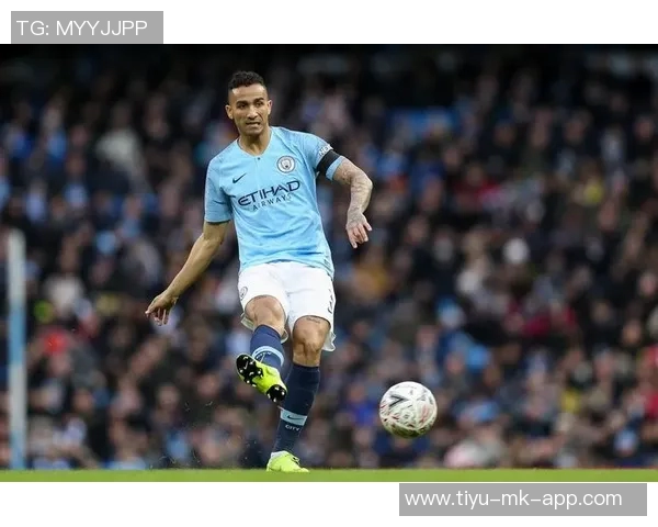 达尼洛职业生涯第30冠跻身巴西球员夺冠榜单前十位